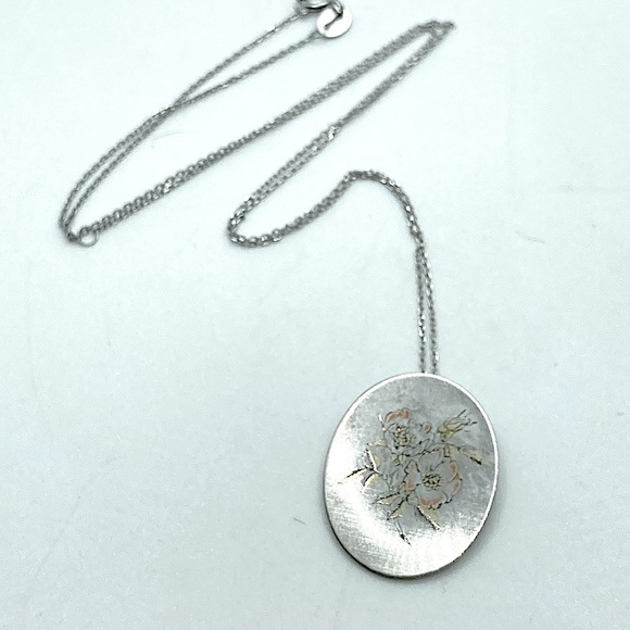 REED & Barton Damascene Oval Pendant on 925 Chain 18” & 1” - Picture 2 of 10